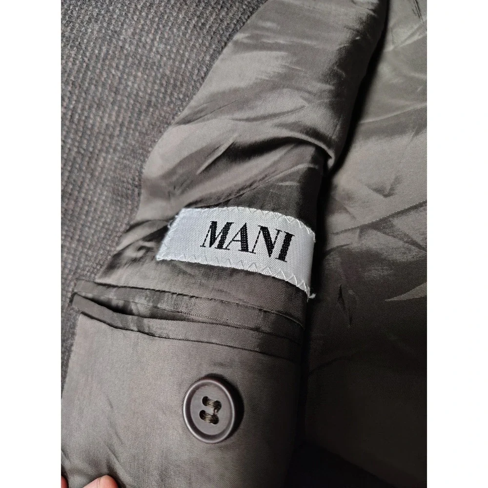 Mani by Giorgio Armani mani by